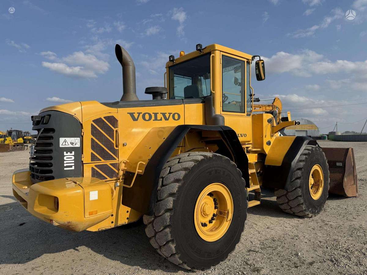 Volvo L 110 E, frontal loader