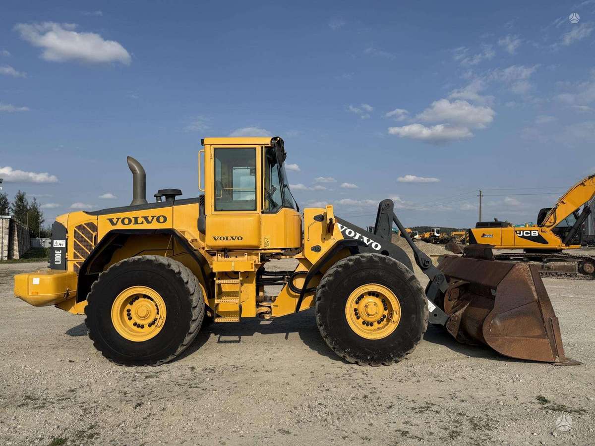 Volvo L 110 E, frontal loader