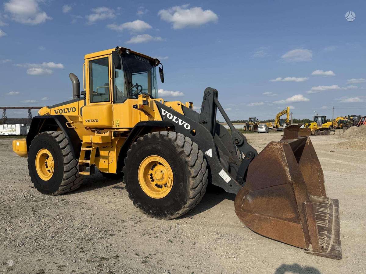Volvo L 110 E, frontal loader