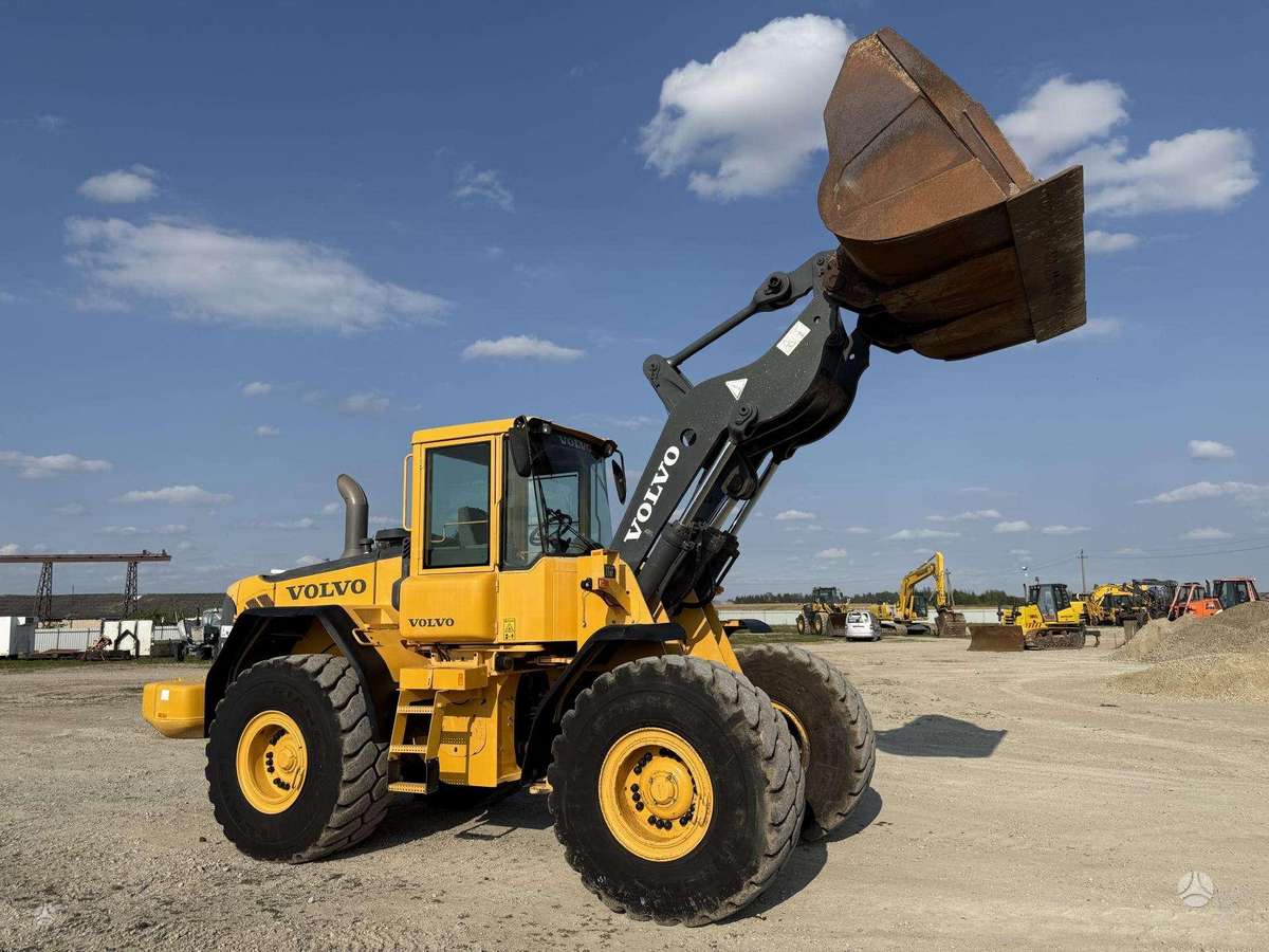 Volvo L 110 E, frontal loader