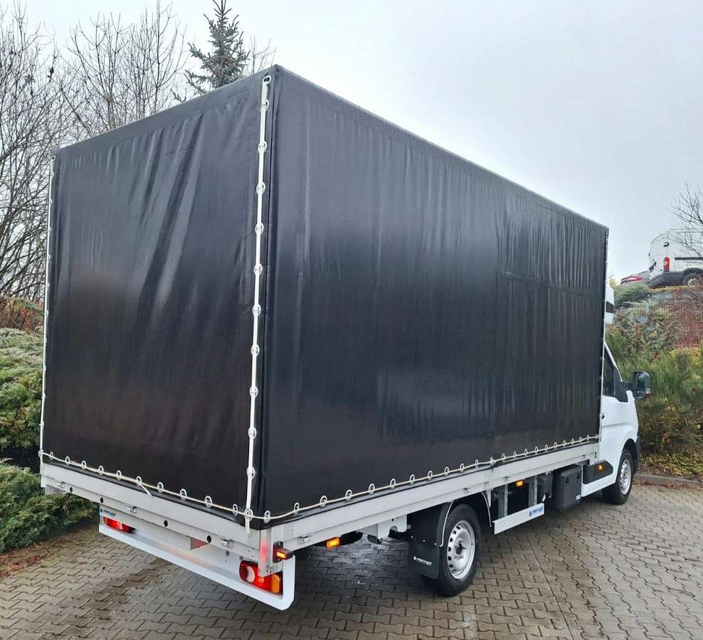 Renault Master, 2.0 l., cargo van 4