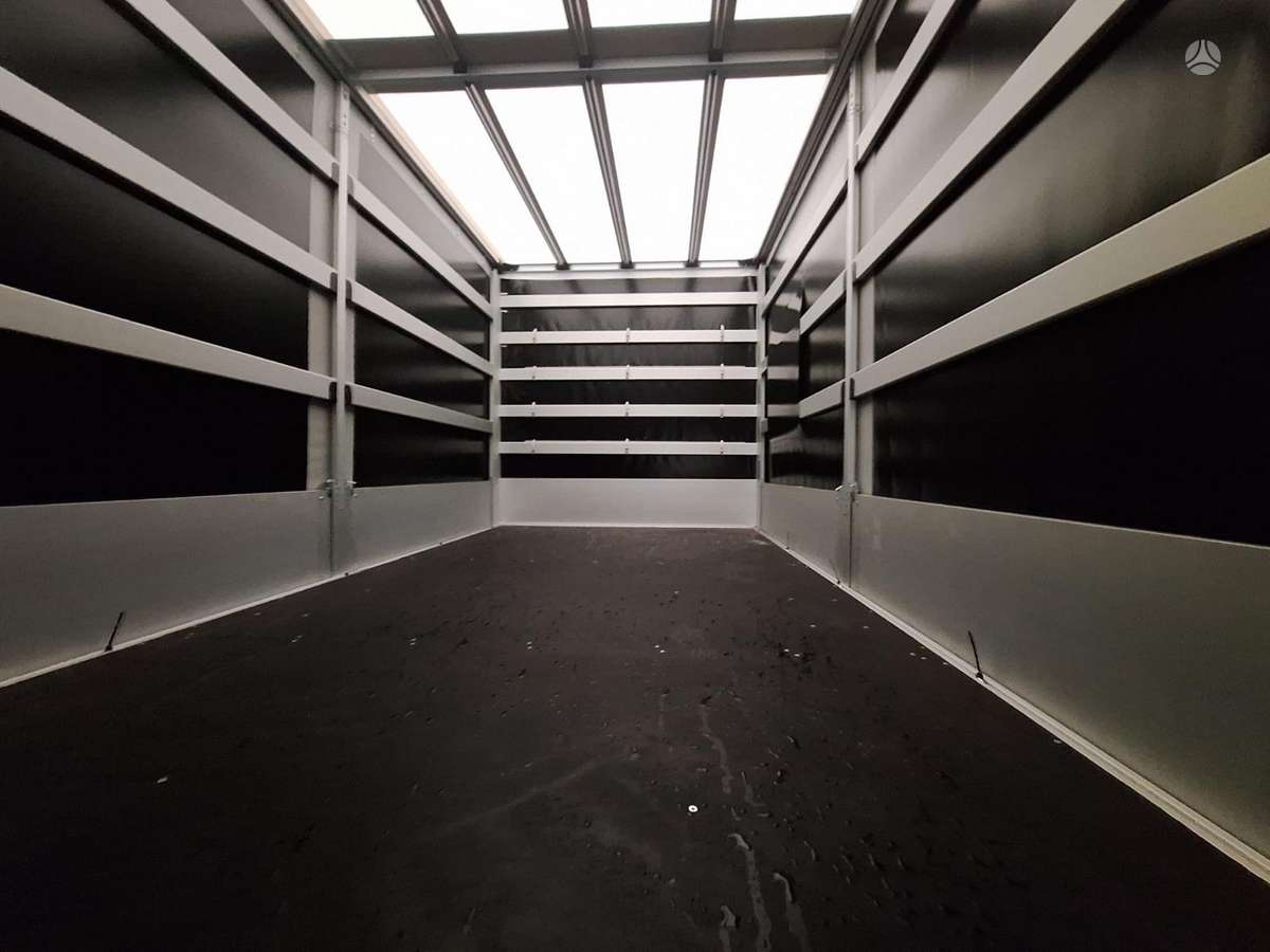 Renault Master, 2.0 l., cargo van 8