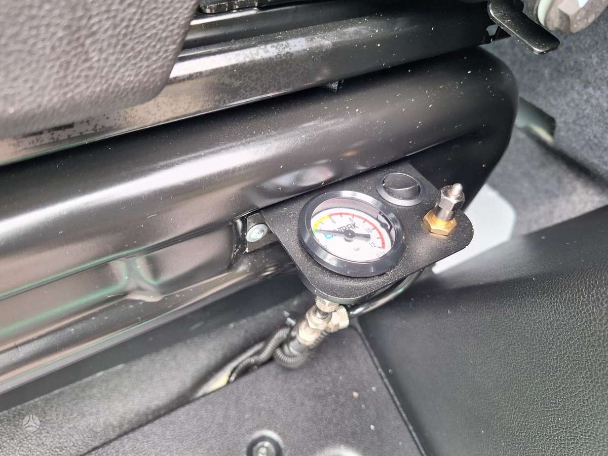 Renault Master, 2.0 l., cargo van 11