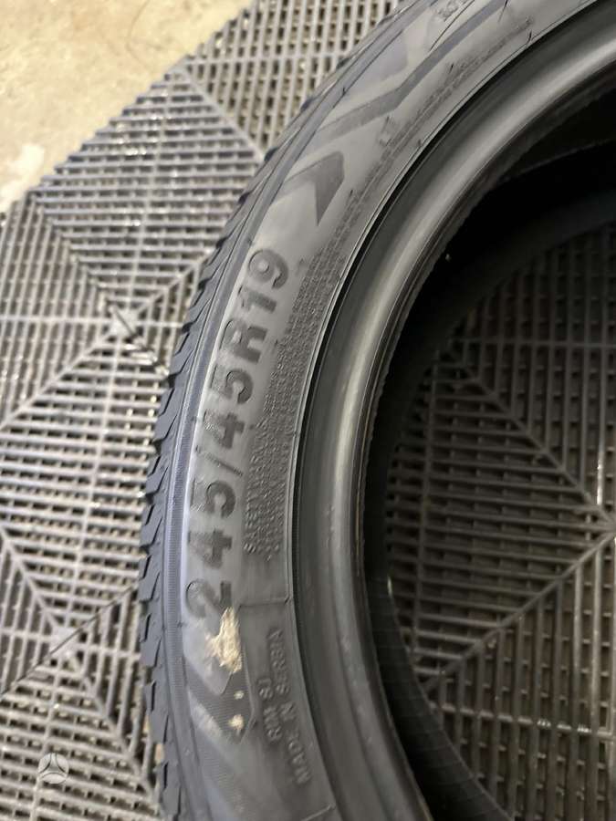 Courier, žieminės 245/45 R19