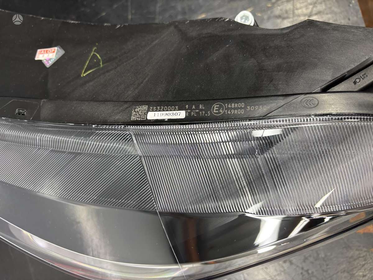 MG ZS body parts