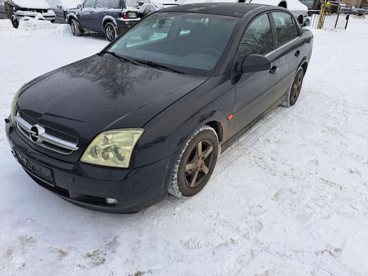 Opel Vectra dalimis. Dalimis
