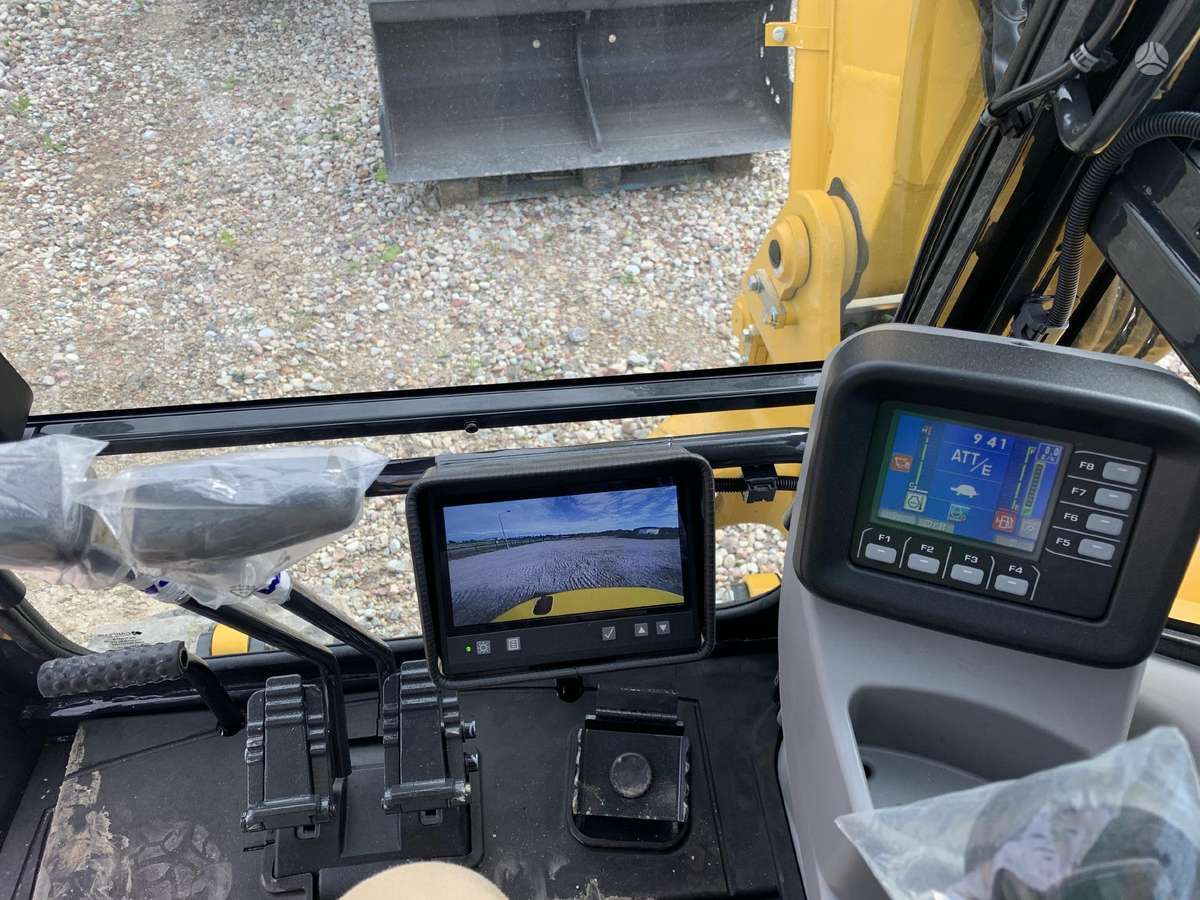 Komatsu PC80MR-5, мини-экскаваторы