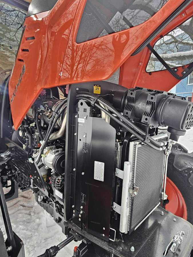 Kioti HX1403, тракторы