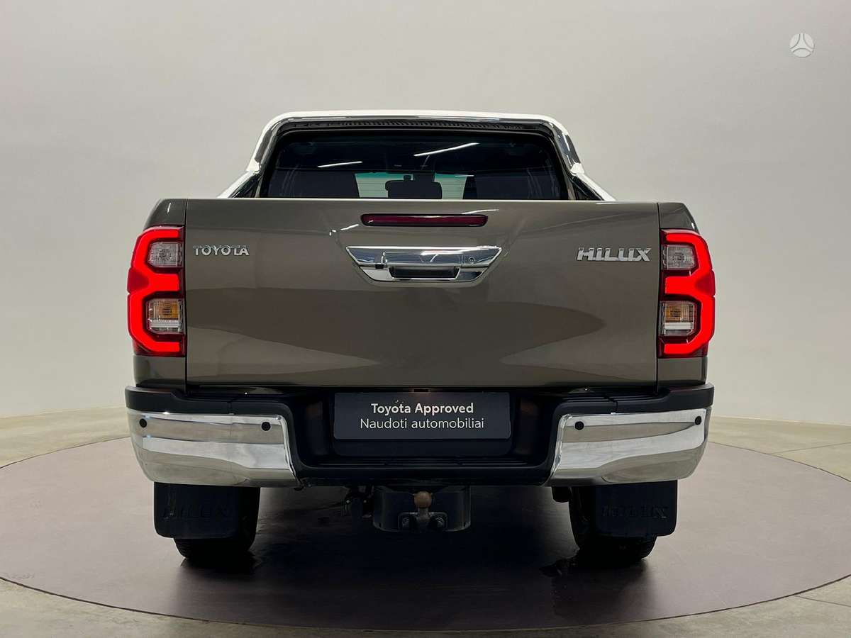 Toyota Hilux, 2.8 l., pick-up 36