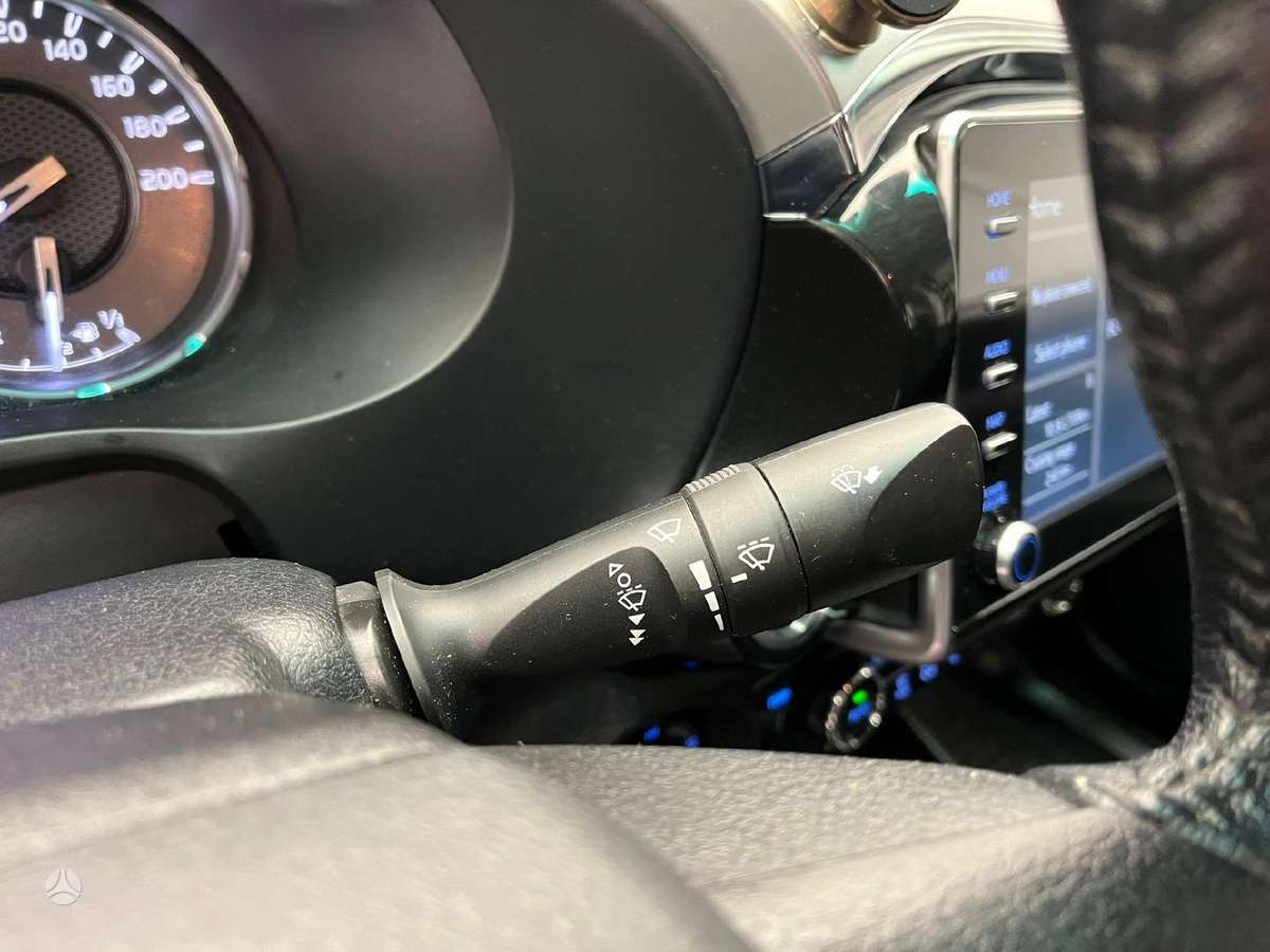 Toyota Hilux, 2.8 l., pick-up 24