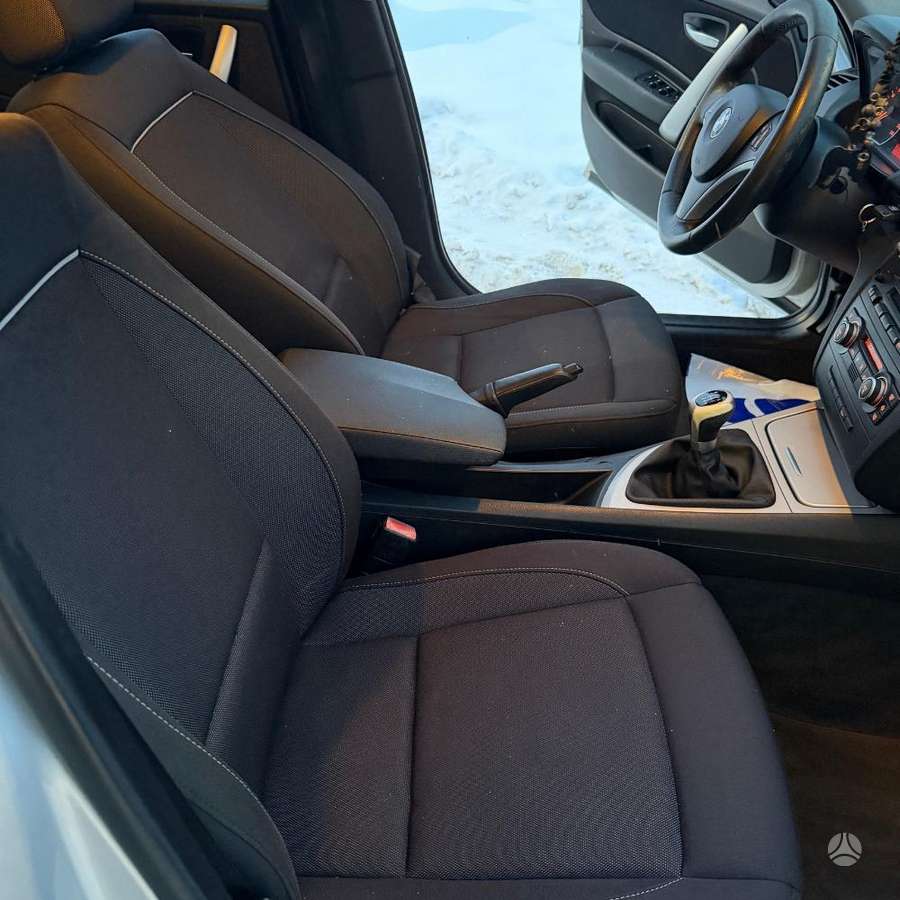 BMW 118, 2.0 l., hatchback