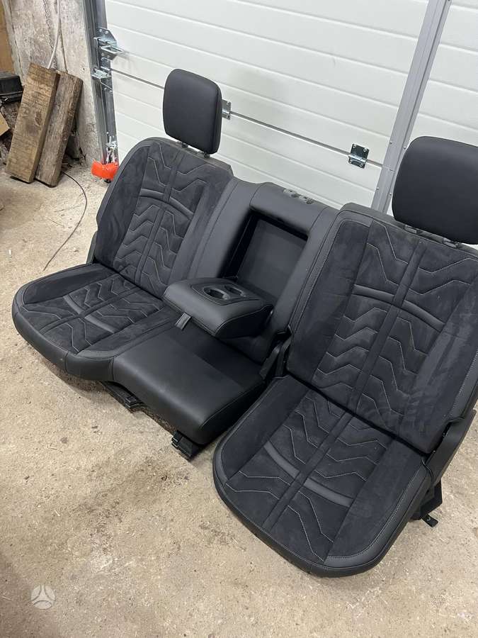 Dodge Ram, Pickup ram srt -10, salono detalės