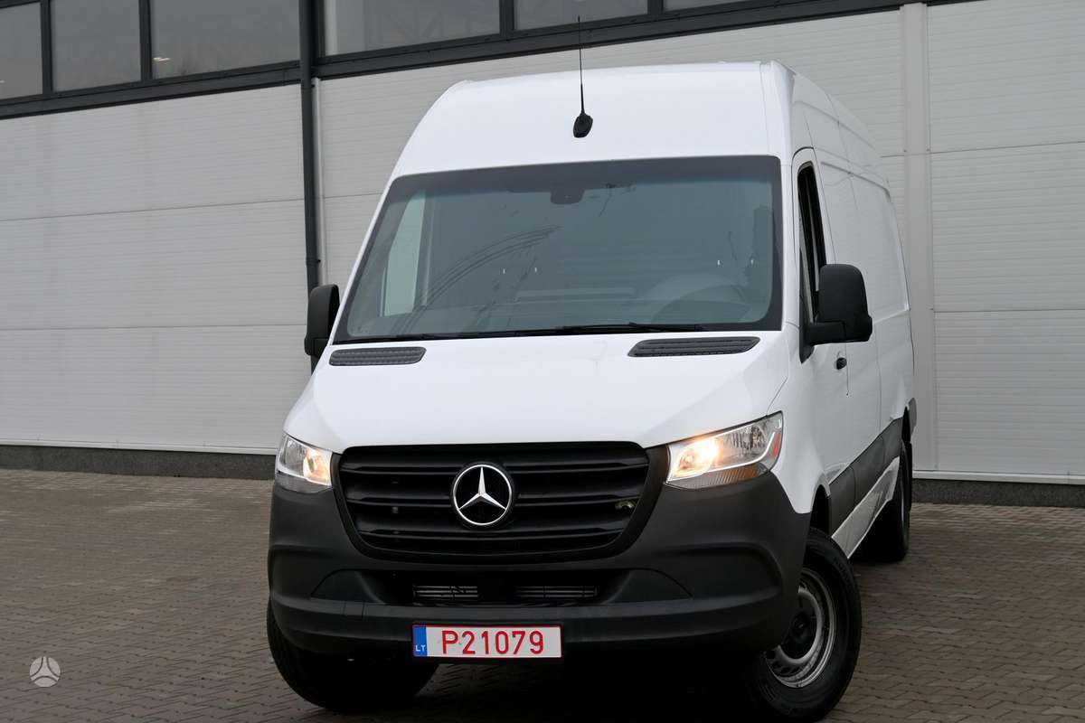 Mercedes-Benz Sprinter, 3.0 l., cargo van 2