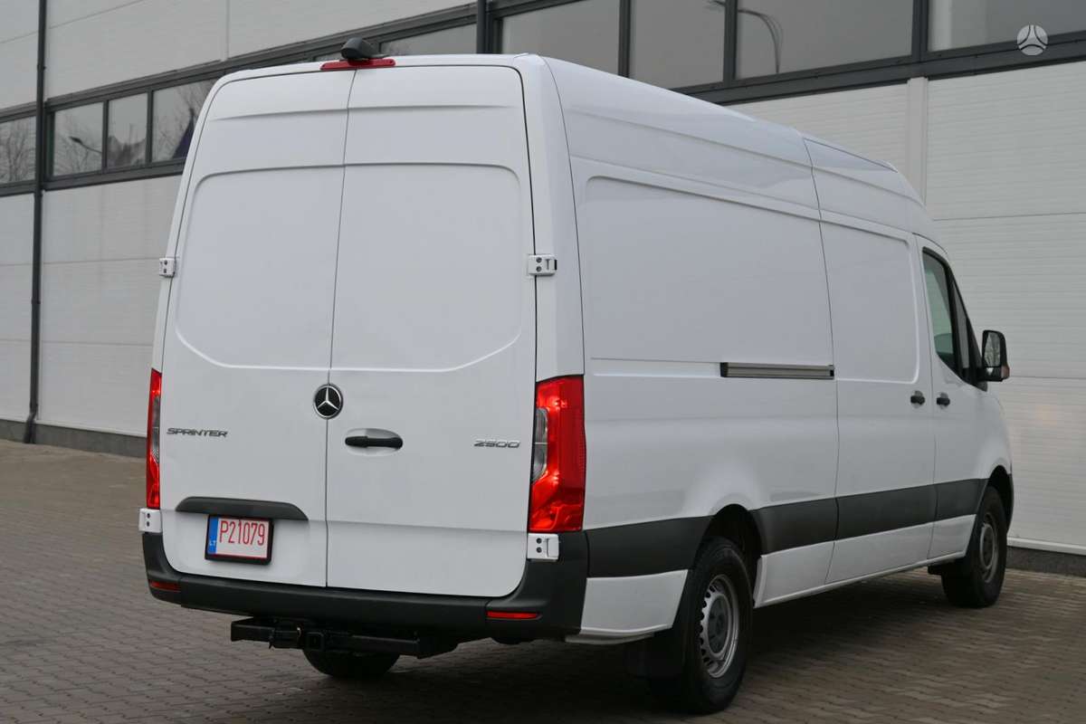 Mercedes-Benz Sprinter, 3.0 l., cargo van 7