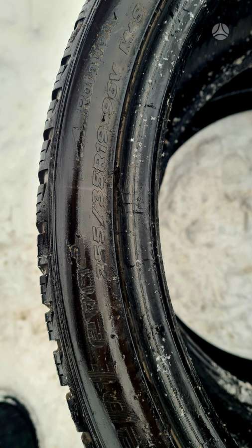 Hankook, žieminės 255/35 R19