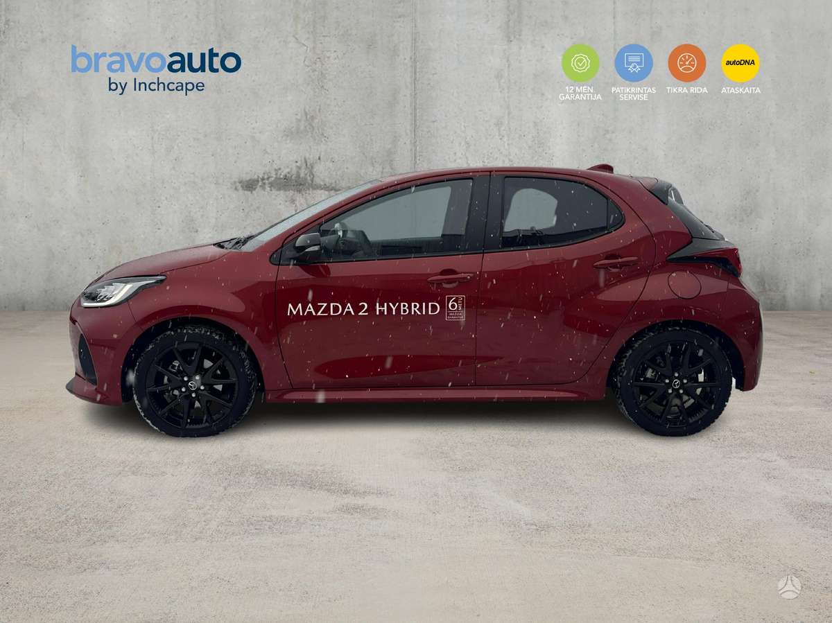 Mazda 2, 1.5 l., off-road / crossover