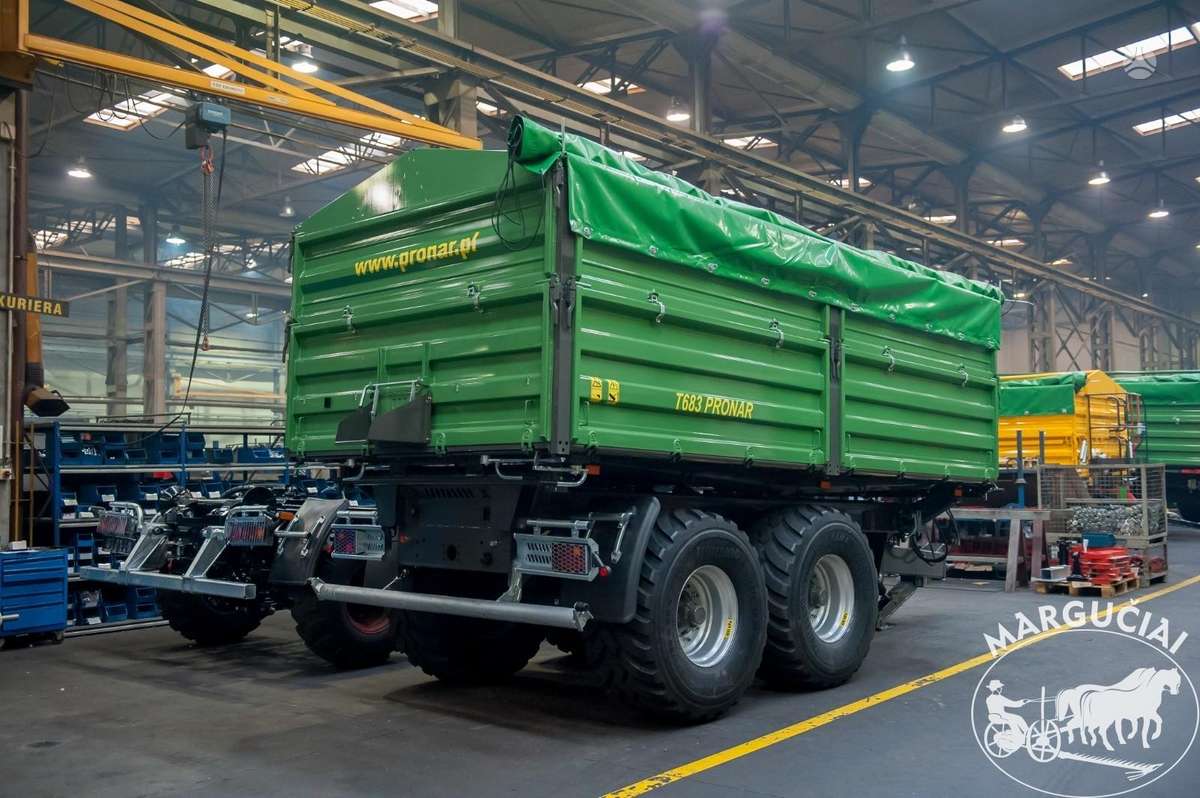 Pronar Puspriekabė 15120 kg, trailers, semitrailers