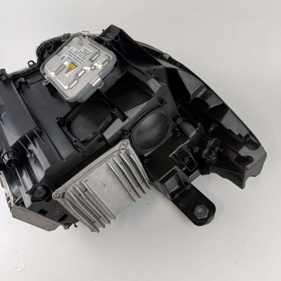 Mercedes-Benz CLS klasė lights
