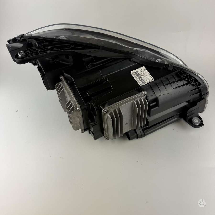 Mercedes-Benz CLS klasė lights