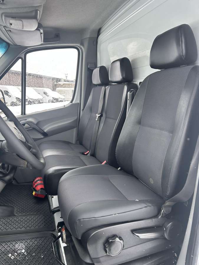 Mercedes-Benz Sprinter, 2.1 l., cargo van 11