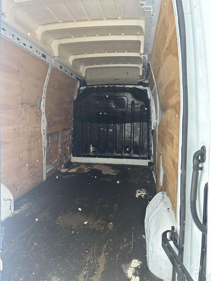 Renault Master, 2.3 l., cargo van 7