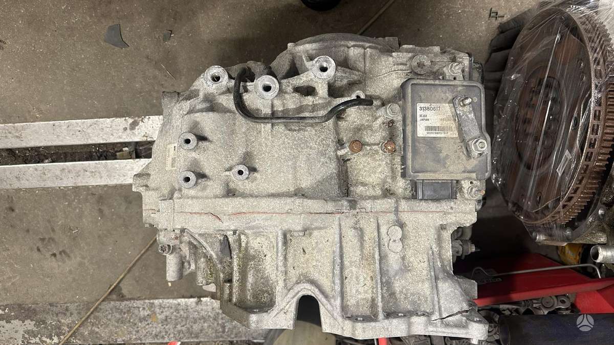Volvo S90 kėbulo dalys