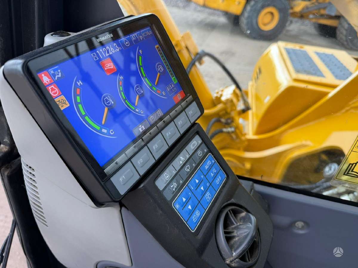 Komatsu PC 360 LC-10, ekskavatoriai