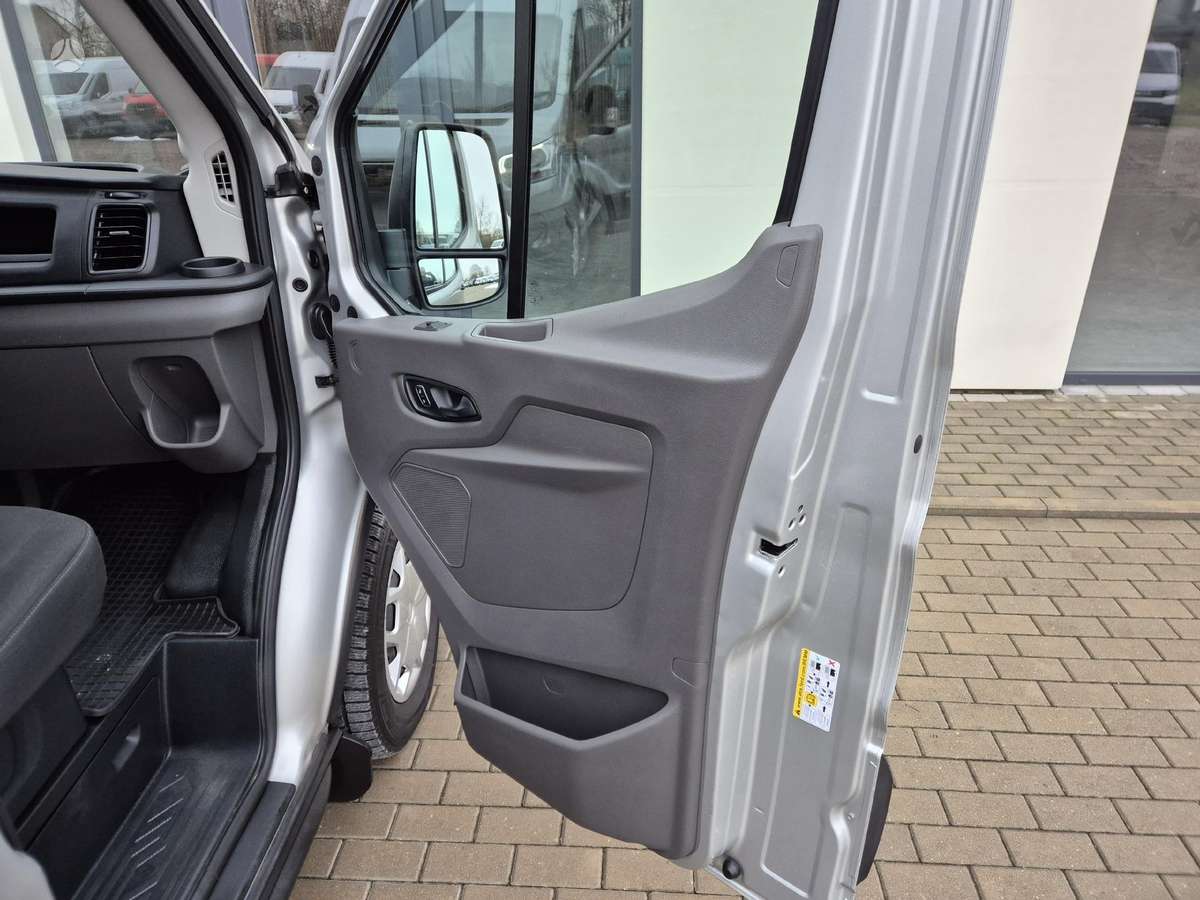Ford Transit, 2.0 l., cargo van 19
