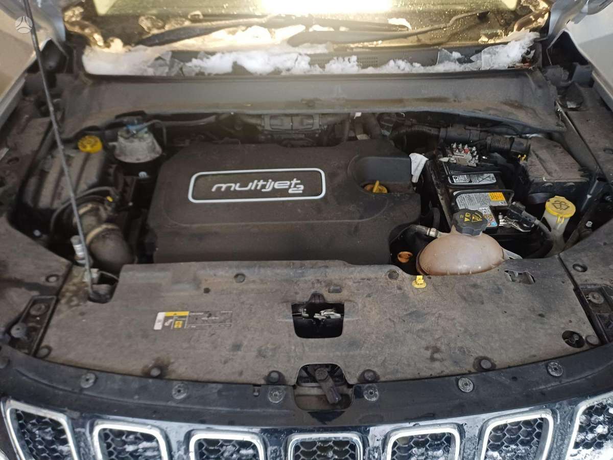 Jeep Compass dalimis. Engine code ejj color code paf qaf grigio chiar