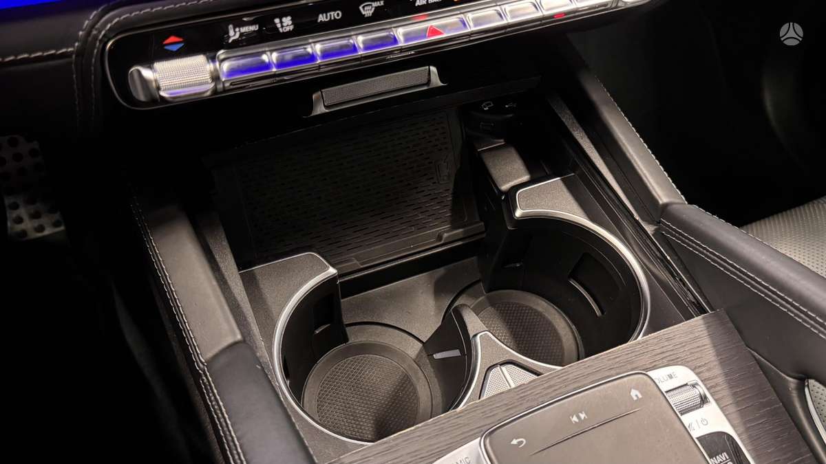 Mercedes-Benz GLS400, 3.0 l., pick-up 25