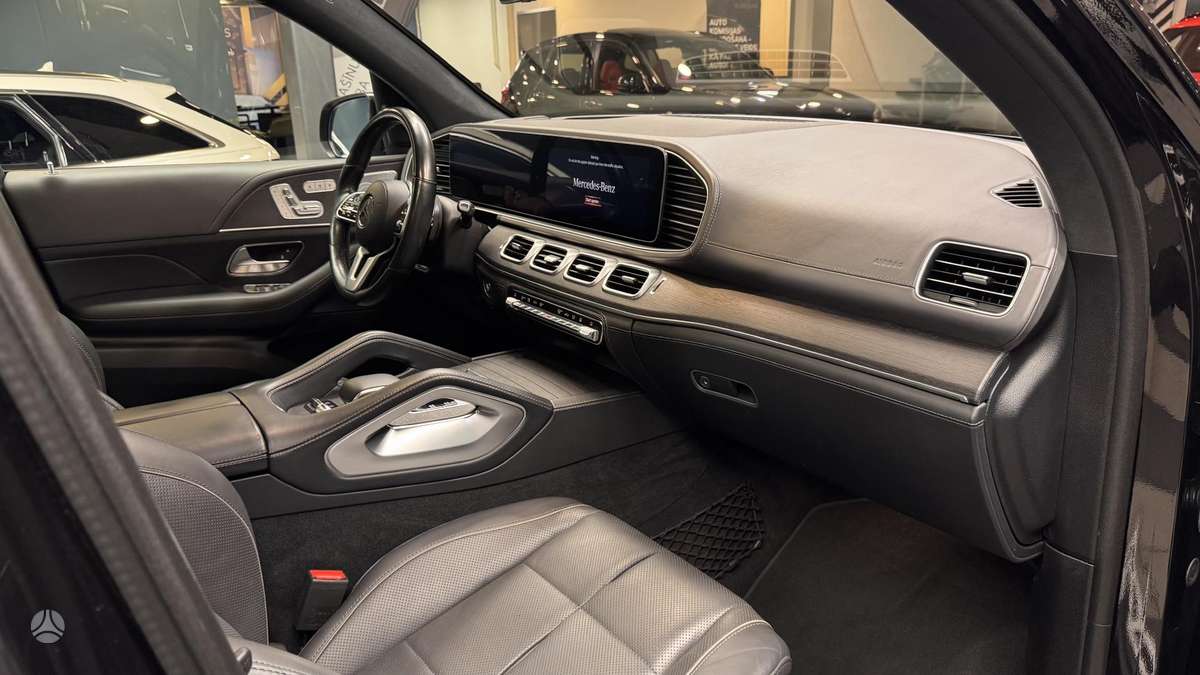 Mercedes-Benz GLS400, 3.0 l., pick-up 13