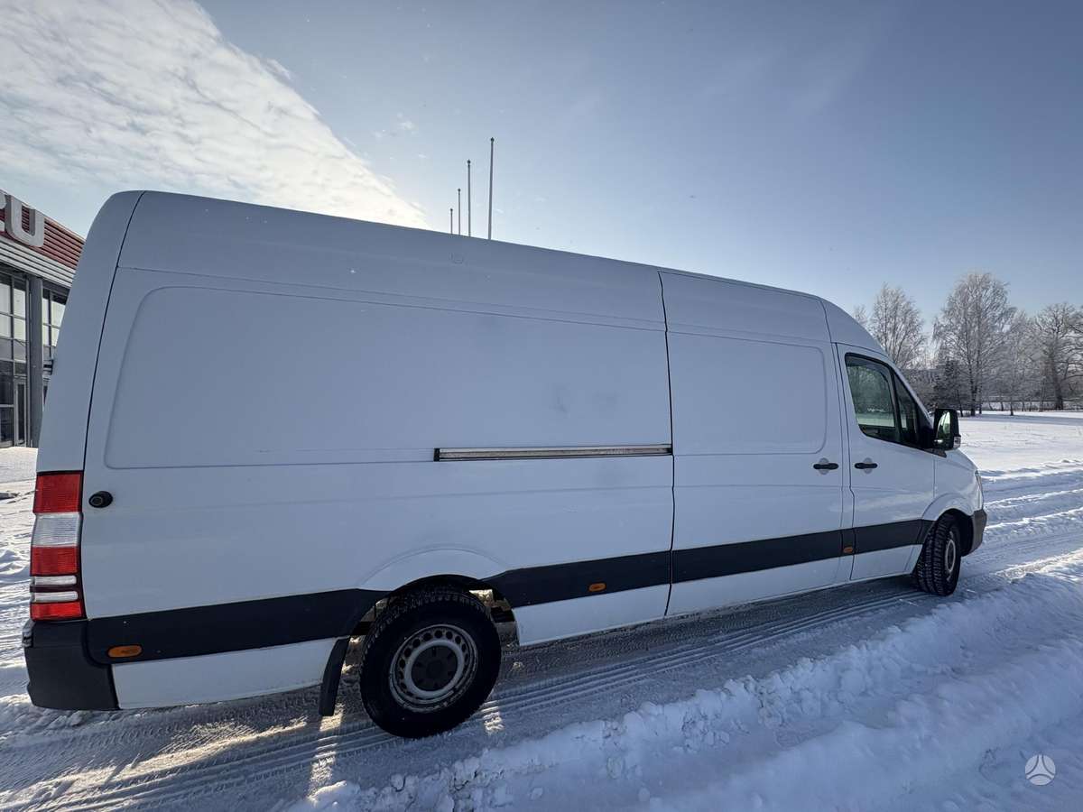 Mercedes-Benz Sprinter, 2.2 l., cargo van 8
