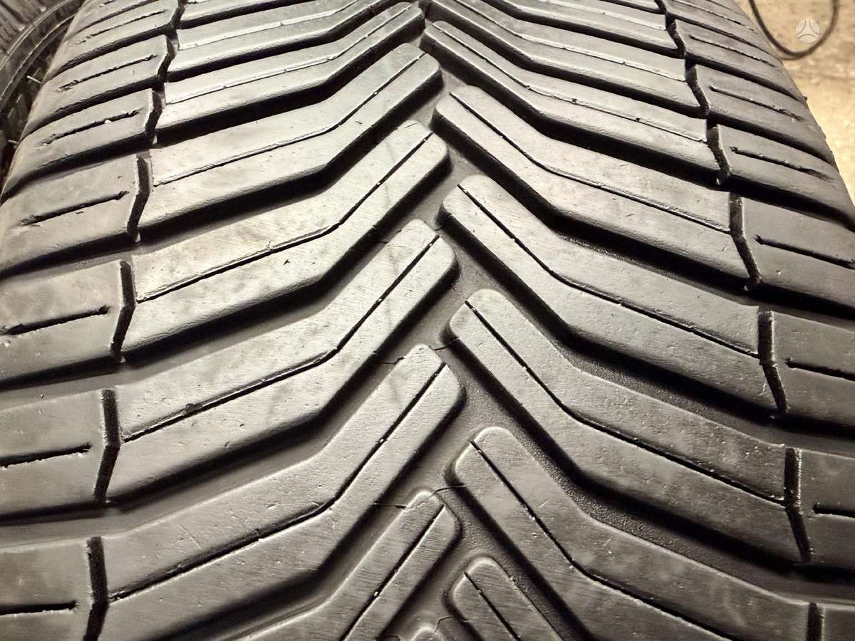 Michelin CrossClimate, universalios 225/40 R18
