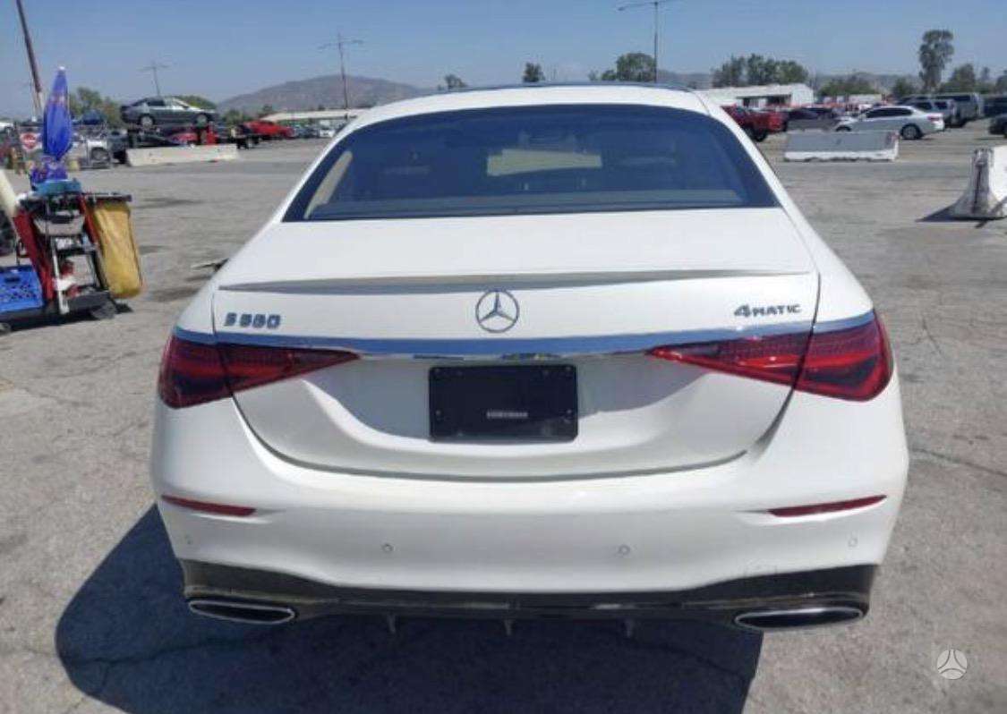 Mercedes-Benz S580 37069461969