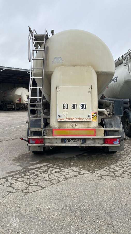 Feltbinnder Cement Silo, cisternas