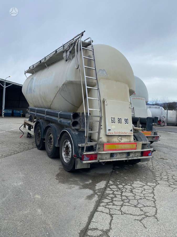Feltbinnder Cement Silo, tanker