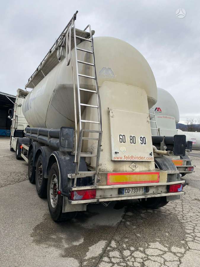 Feltbinnder Cement Silo, cisternas