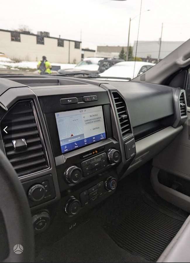 Ford F-150, 3.3 l., pick-up 14