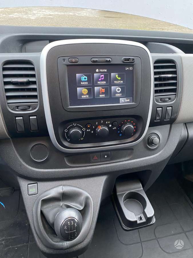 Renault Trafic, 1.6 l., cargo van 8