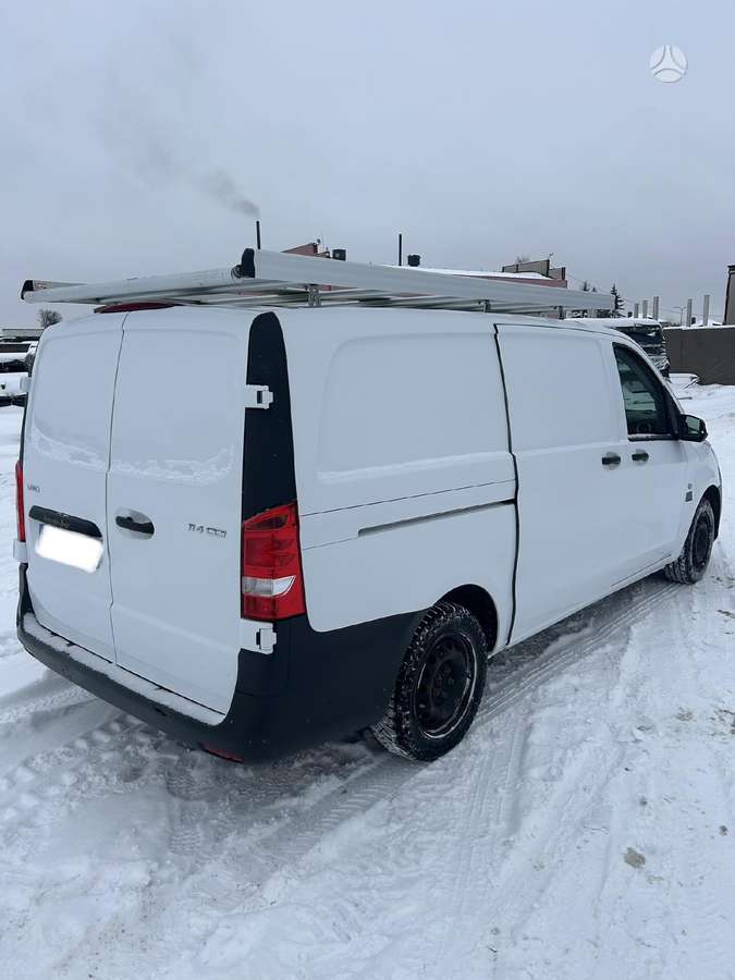 Mercedes-Benz Vito, 2.2 l., cargo van 5