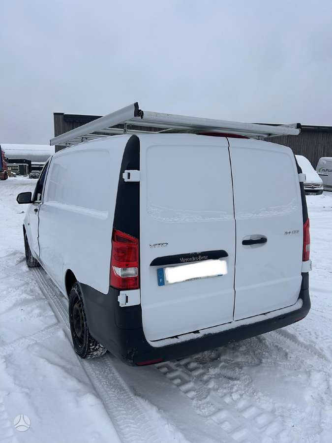 Mercedes-Benz Vito, 2.2 l., cargo van 6