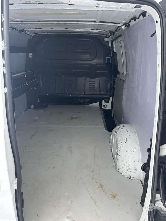 Mercedes-Benz Vito, 2.2 l., cargo van 7