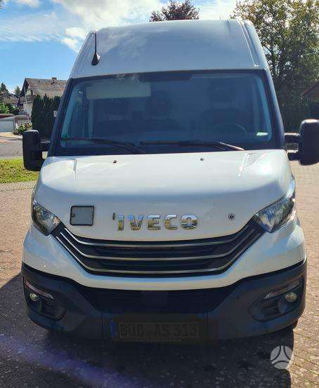 Iveco Daily, 3.0 l., cargo van 3