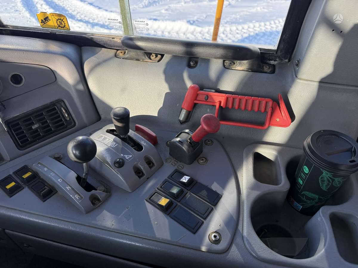 Volvo A35D, самосвалы