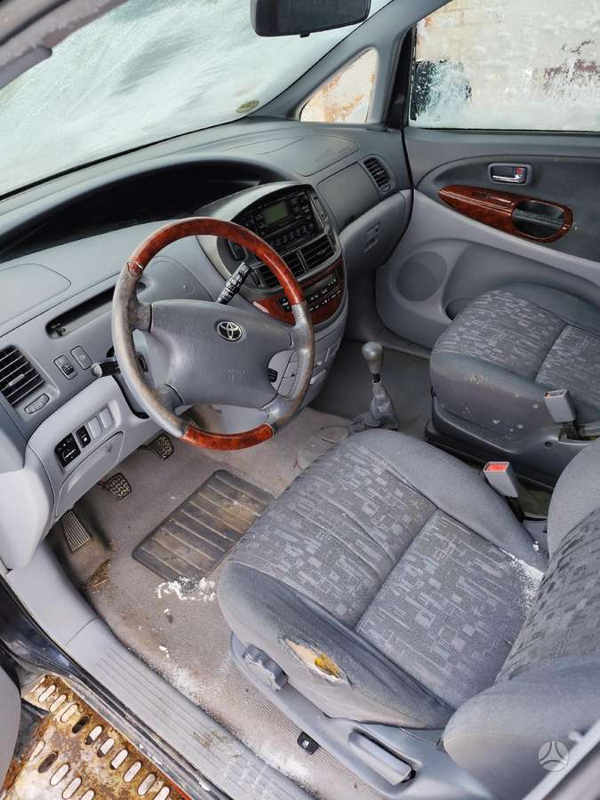Toyota Previa rezerves daļās