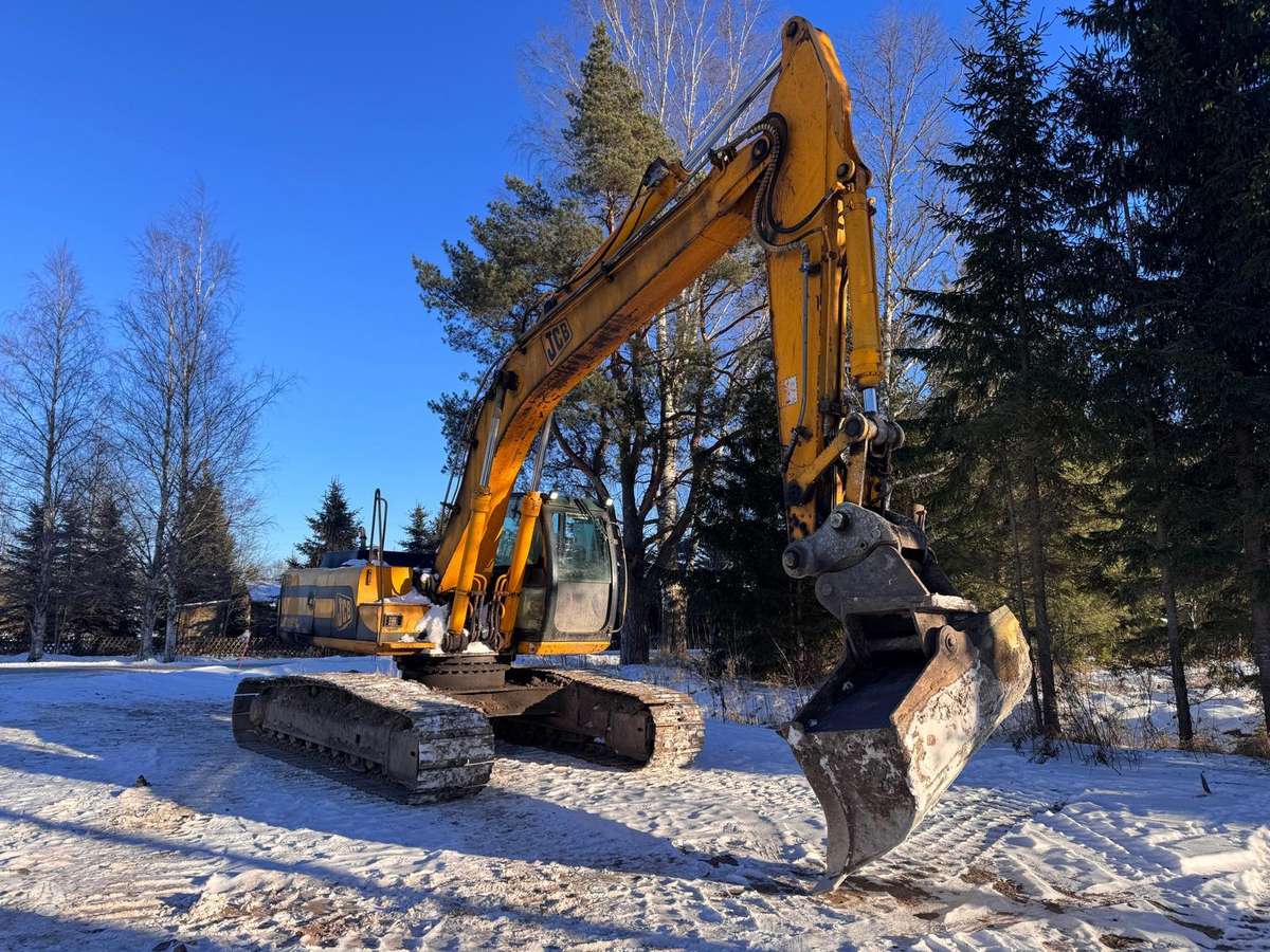 JCB JS260L, экскаваторы