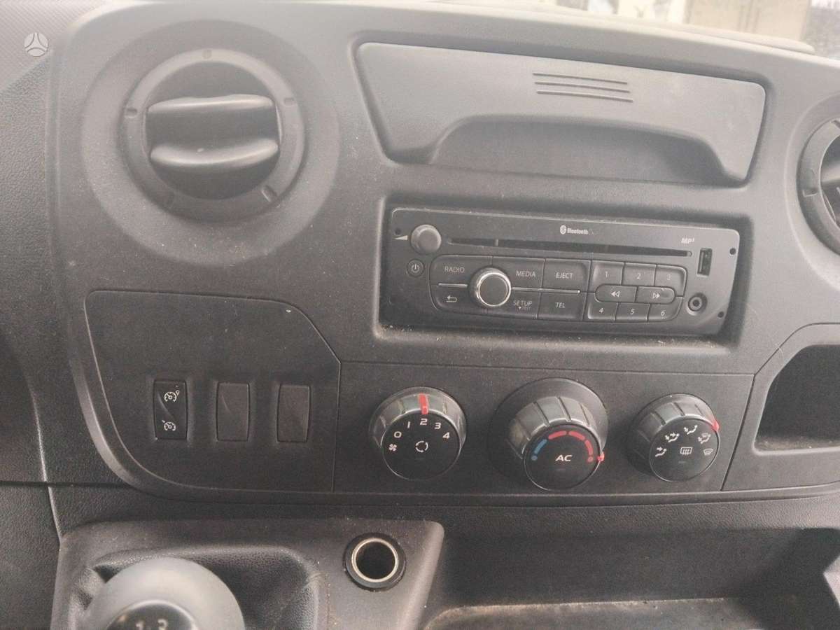 Renault Master, 2.3 l., cargo van 7