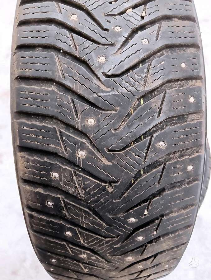 Kumho, žieminės 225/60 R17