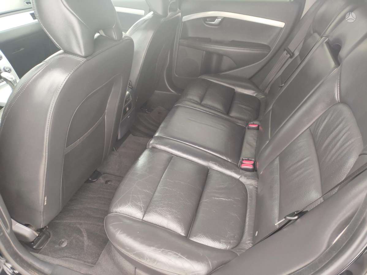 Volvo V70, 2.0 l., Универсал
