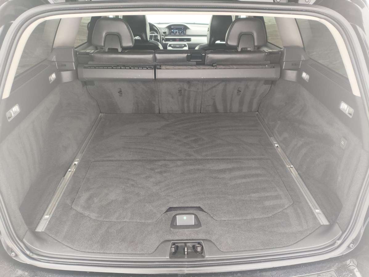 Volvo V70, 2.0 l., wagon